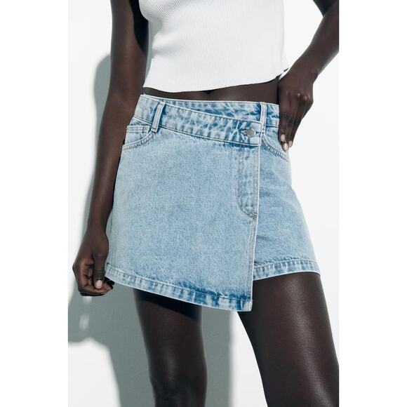 Zara Denim Wrap Skort Size Small Light Wash Minimalist Classic 5862/154/427 - Picture 7 of 11